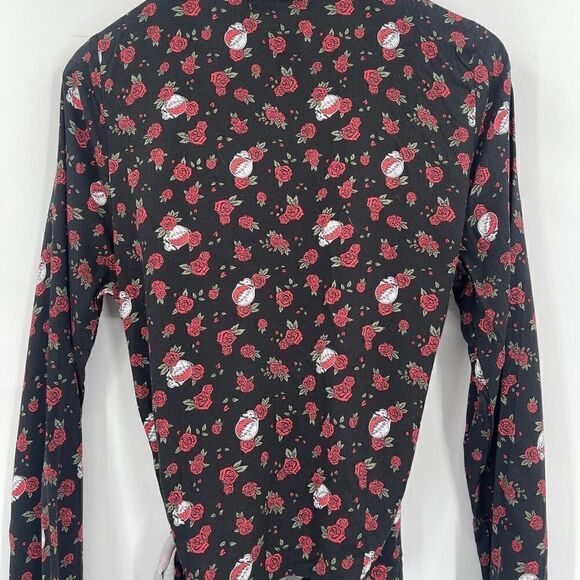Junk Food Black Red Roses Grateful Dead Wrap Around Rose Shirt Medium - Picture 6 of 7